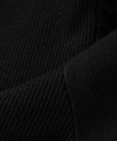 Ray BEAMS(レイビームス)の「キリカエ ギャザー スリーブ Tシャツ(Tシャツ/カットソー・レディース・ブラック/ホワイト・ONE SIZE)」の5枚目の写真