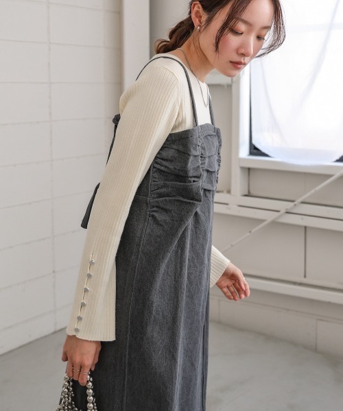 Bab（バブ）の「【S・Mサイズ展開】デニムギャザーキャミワンピース（ワンピース・レディース・ブルー/グレー/インディゴブルー・S/M）」の6枚目の写真
