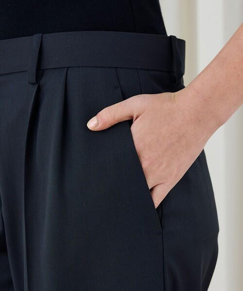 DES PRES（デ・プレ）の「ハイツイストギャバジン ウエストバンド付きパンツ（スラックス・レディース・ライトベージュ/ブラック系その他/チャコールグレー・34/36）」の11枚目の写真