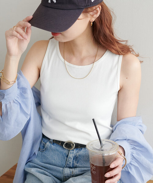 DISCOAT(ディスコート)の「リブタンク《WEB限定カラーあり》(タンクトップ・レディース・ブラック/オフホワイト/チャコールグレー/ブラウン/レッド/モカ/オレンジ/グリーン系その他2・FREE)」の2枚目の写真