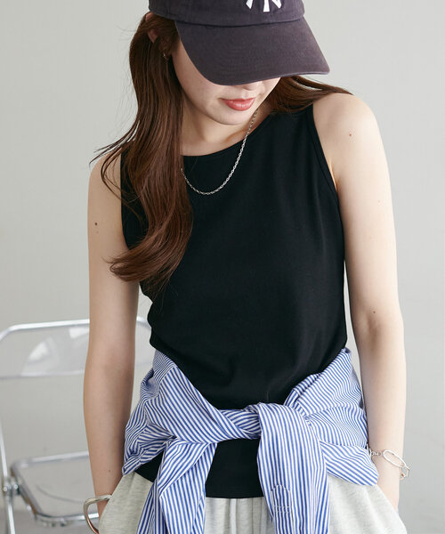 DISCOAT(ディスコート)の「リブタンク《WEB限定カラーあり》(タンクトップ・レディース・ブラック/オフホワイト/チャコールグレー/ブラウン/レッド/モカ/オレンジ/グリーン系その他2・FREE)」の3枚目の写真