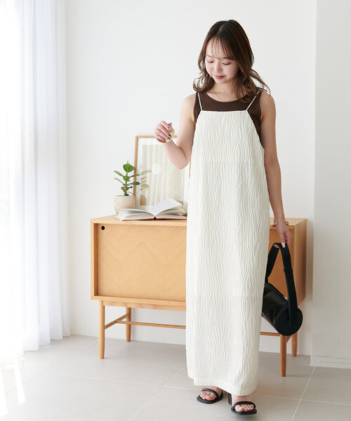 DISCOAT(ディスコート)の「リブタンク《WEB限定カラーあり》(タンクトップ・レディース・ブラック/オフホワイト/チャコールグレー/ブラウン/レッド/モカ/オレンジ/グリーン系その他2・FREE)」の10枚目の写真