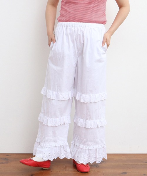 Dot&Stripes CHILD WOMAN(ドットアンドストライプス チャイルドウーマン)の「タイプライター フリルレースパンツ(その他パンツ・レディース・ホワイト・FREE)」の1枚目の写真