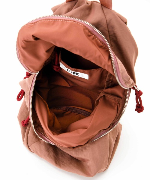 Casselini(キャセリーニ)の「CONTROL FREAK / CTFK(コントロールフリーク)DOWNYリュック(バックパック/リュック・レディース・ブラック/グレー/ピンク/ブラウン・FREE)」の6枚目の写真