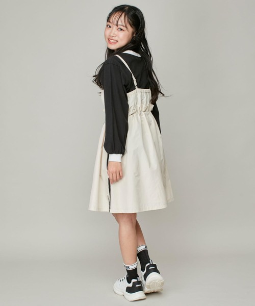 JENNI love(ジェニィラブ)の「ウエストドロストキャミジャンスカ(ジャンパースカート・キッズ・ブラック/ベージュ・160cm/150cm/140cm/130cm)」の9枚目の写真