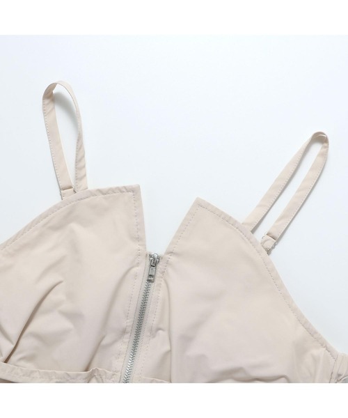 JENNI love(ジェニィラブ)の「ウエストドロストキャミジャンスカ(ジャンパースカート・キッズ・ブラック/ベージュ・160cm/150cm/140cm/130cm)」の14枚目の写真