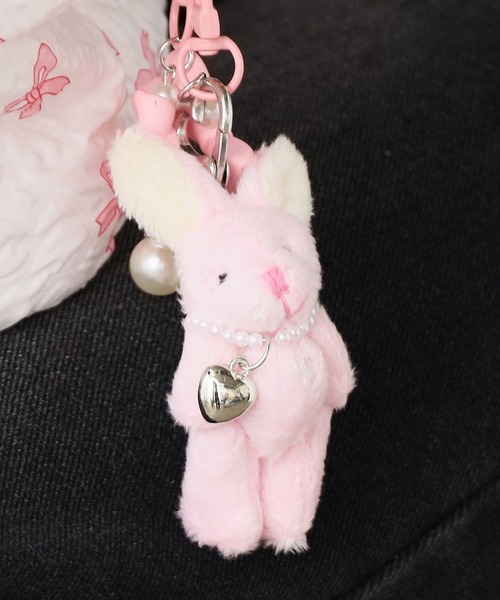 うさぴょん®︎ハートキーホルダー4 セール】パールネックレス ハート付き ウサギ人形（キーホルダー