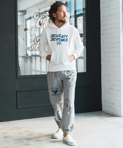 seventy seven(セブンティセブン)の「mpa3772-middle onz sweat P-O hoodie(77universe) パーカー(パーカー・メンズ・ホワイト/ブラック/アッシュ・S/M/L/XL)」の9枚目の写真
