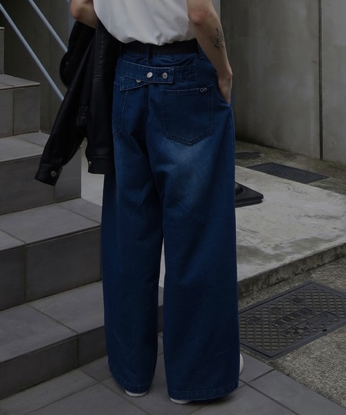 Classical Origin(クラシカルオリジン)の「ボタン付きストラップデザインワイドデニム/Buttoned Strap DesignWide Denim(デニムパンツ・メンズ・インディゴブルー/ブラック・SMALL/MEDIUM/LARGE)」の13枚目の写真