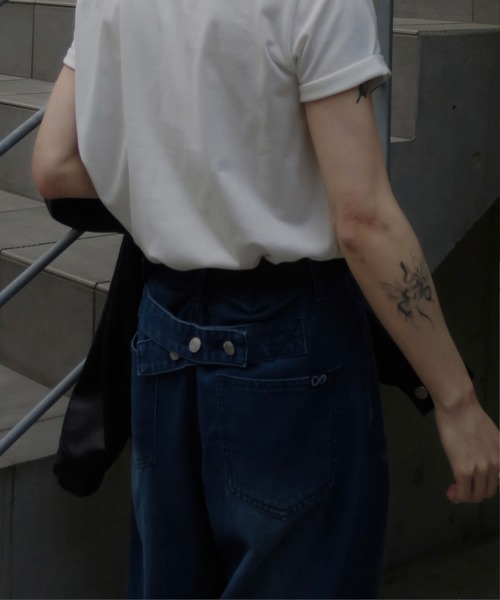 Classical Origin(クラシカルオリジン)の「ボタン付きストラップデザインワイドデニム/Buttoned Strap DesignWide Denim(デニムパンツ・メンズ・インディゴブルー/ブラック・SMALL/MEDIUM/LARGE)」の15枚目の写真