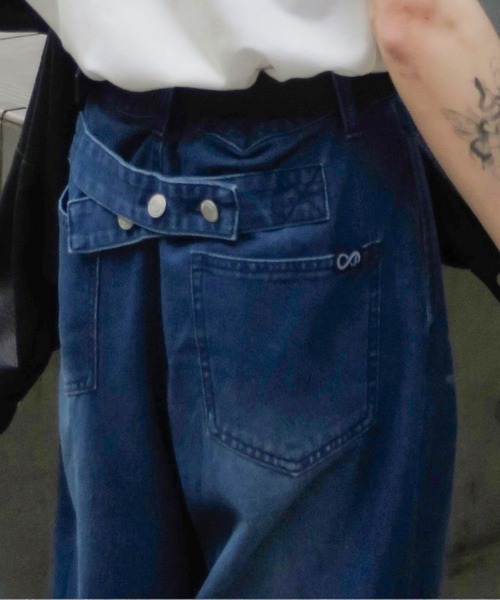 Classical Origin(クラシカルオリジン)の「ボタン付きストラップデザインワイドデニム/Buttoned Strap DesignWide Denim(デニムパンツ・メンズ・インディゴブルー/ブラック・SMALL/MEDIUM/LARGE)」の21枚目の写真