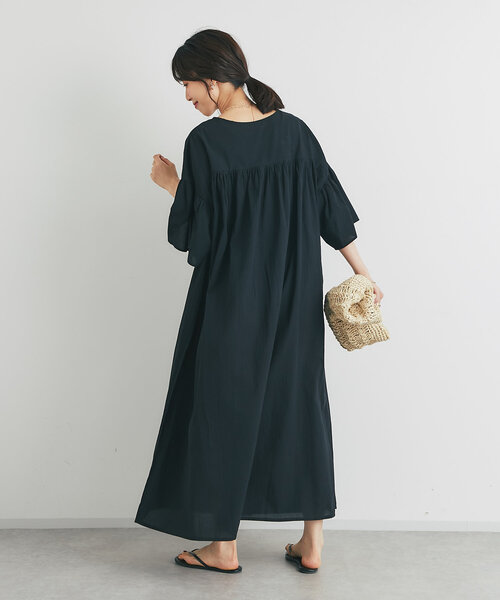 un dix cors（アンディコール）の「《一枚で華やか》袖フレアギャザーワンピース（ワンピース・レディース・ブラウン/ブラック・FREE）」の9枚目の写真