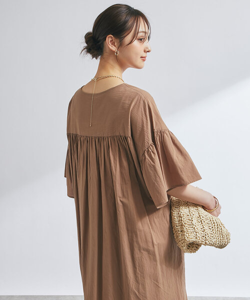 un dix cors（アンディコール）の「《一枚で華やか》袖フレアギャザーワンピース（ワンピース・レディース・ブラウン/ブラック・FREE）」の21枚目の写真