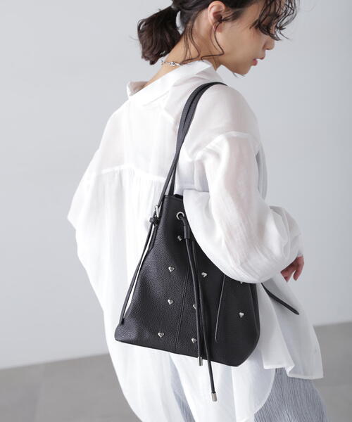 FREE'S MART（フリーズマート）の「ハートスタッズバッグ（トートバッグ・レディース・ブラック/グレー・ﾌﾘ-）」の5枚目の写真