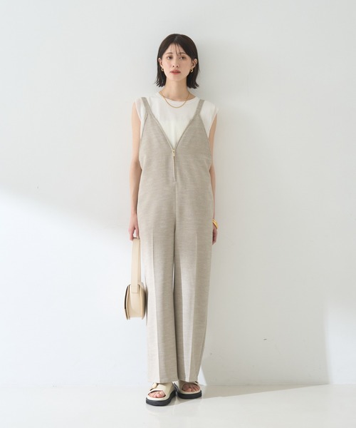 Rouge vif（ルージュヴィフ）の「【吸湿速乾】ドライタッチフロントジップサロペット（サロペット/オーバーオール・レディース・ブラック/ベージュ・フリー）」の10枚目の写真