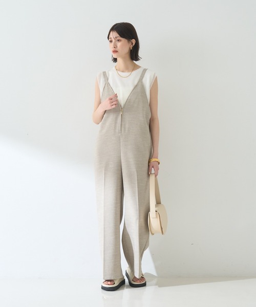 Rouge vif（ルージュヴィフ）の「【吸湿速乾】ドライタッチフロントジップサロペット（サロペット/オーバーオール・レディース・ブラック/ベージュ・フリー）」の12枚目の写真