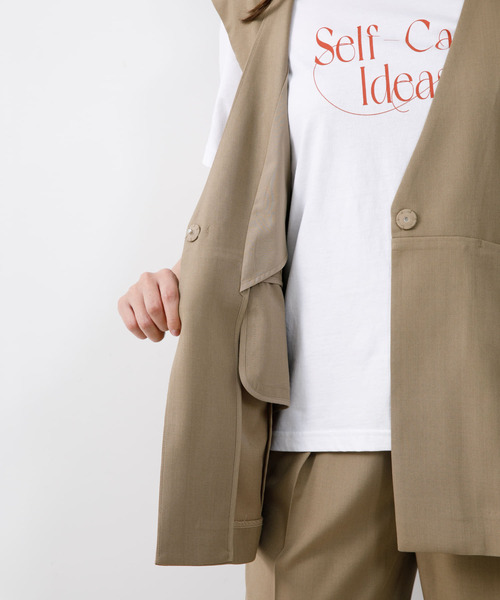 F by ROSSO（エフバイロッソ）の「F by ROSSO　リネンライクペプラムジレ+タックパンツ（セットアップ・レディース・ベージュ/ネイビー・36/38）」の11枚目の写真