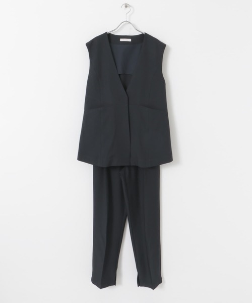 F by ROSSO（エフバイロッソ）の「F by ROSSO　リネンライクペプラムジレ+タックパンツ（セットアップ・レディース・ベージュ/ネイビー・36/38）」の17枚目の写真