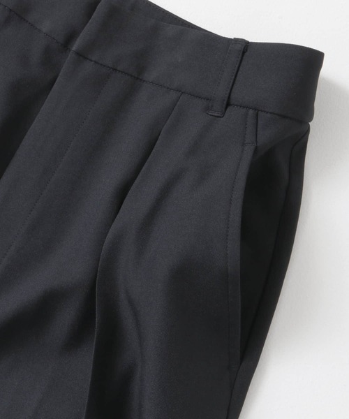 F by ROSSO（エフバイロッソ）の「F by ROSSO　リネンライクペプラムジレ+タックパンツ（セットアップ・レディース・ベージュ/ネイビー・36/38）」の22枚目の写真