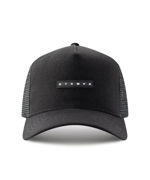 【STAMPD / スタンプド】STRIKE LOGO LABEL TRUCKER / ブラック [SLA-U4034HT]