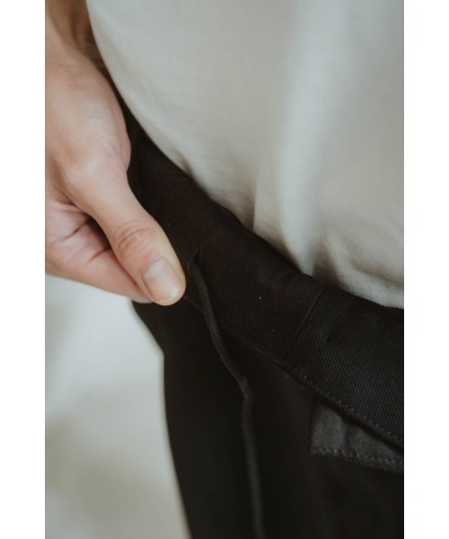 Knuth Marf(クヌースマーフ)の「loose slacks pants(その他パンツ・メンズ・グリーン・FREE)」の13枚目の写真
