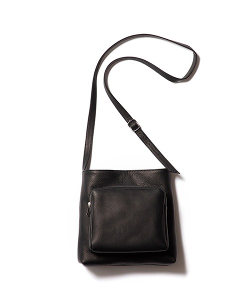 MR.OLIVE(ミスターオリーブ)の「MR.OLIVE/ミスターオリーブ IMPERMA-LEATHER/GUSSET POCKET COMPACT SHOULDER BAG ショルダーバッグ(ショルダーバッグ・メンズ・ブラック・FREE)」の16枚目の写真