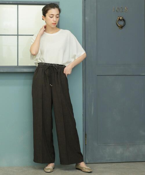 OPAQUE.CLIP(オペークドットクリップ)の「ウエストサテン使いイージーワイドパンツ【洗濯機洗い可】(その他パンツ・レディース・ブラウン系その他/グレー/チャコールグレー・36/38/40)」の8枚目の写真