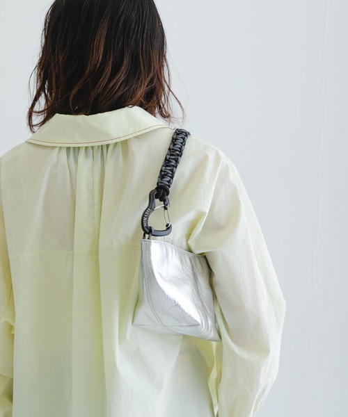 NOMADIS（ノマディス）の「NOMADIS　YACHT（ショルダーバッグ・レディース・シルバー/ピンク系その他・ONE）」の5枚目の写真