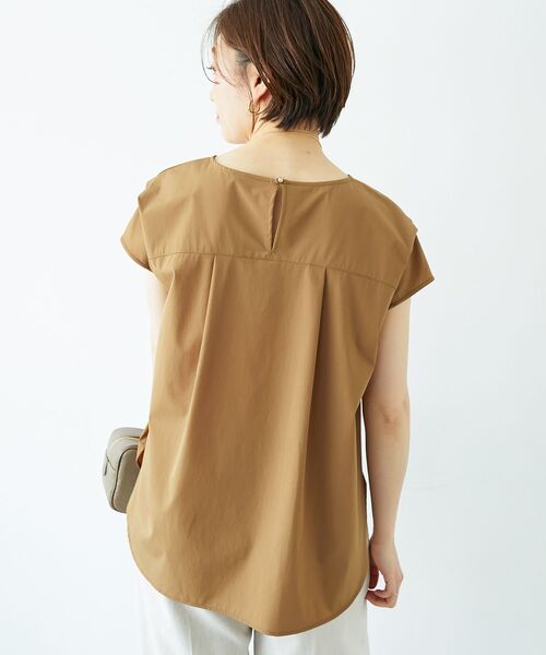 le.coeur blanc（ルクールブラン）の「ナイロンストレッチフレンチタックスリーブブラウス（シャツ/ブラウス・レディース・ブラウン/グリーン/ベージュ・38）」の20枚目の写真