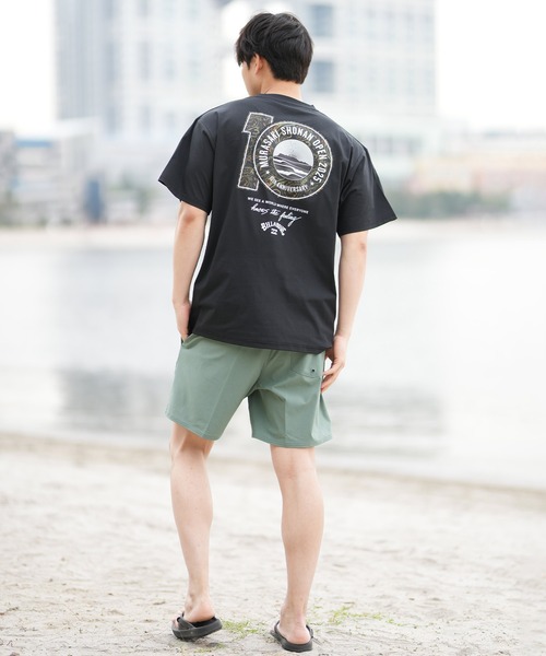 BILLABONG（ビラボン）の「【限定】BILLABONG/ビラボン SHONAN OPEN SURFFLEX UVケアラッシュガード 半袖Tシャツ BF01A-U08（ラッシュガード・メンズ・ホワイト/キナリ/ブラック・XL/L/M/S）」の15枚目の写真