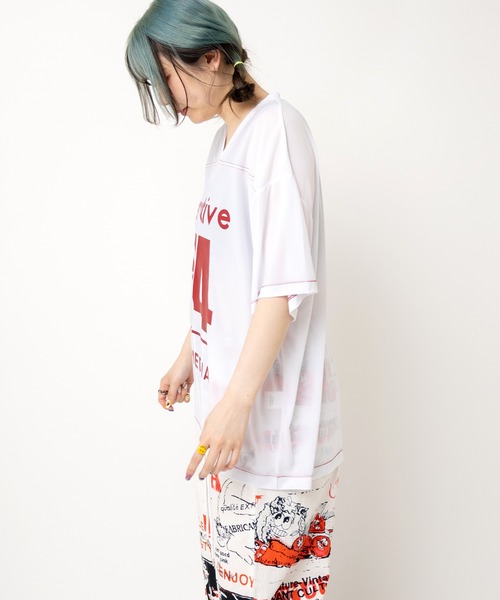 RNA(アールエヌエー)の「M2511 ナンバリングBIG T(Tシャツ/カットソー・レディース・ホワイト/ブラック/ブルー・MEDIUM)」の8枚目の写真