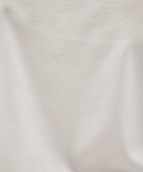 STYLE DELI(スタイルデリ)の「横幅広め開きネックのスムースノースリカットソー(Tシャツ/カットソー・レディース・ブラック/杢グレー/ホワイト・FREE)」の15枚目の写真