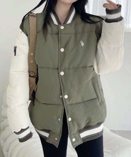 U.S. POLO ASSN.（ユーエスポロアッスン）の「【U.S. POLO ASSN】中綿 ヴァーシティージャケット（スタジャン・レディース・カーキ/ネイビー・L/M）」の7枚目の写真