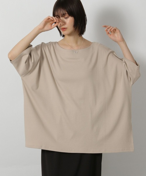 LAKOLE(ラコレ)の「スムースボートネック半袖 / 576249(Tシャツ/カットソー・レディース・オフホワイト/ブルー/サンドグレー/ブラック・FREE)」の1枚目の写真