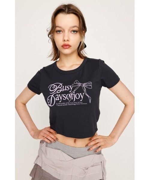 SLY（スライ）の「COMPACT PRINT T/SH コンパクト プリント ティーシャツ 半袖 夏服 Tシャツ（Tシャツ/カットソー・レディース・ホワイト/ライトブラック/ネイビー・FREE）」の18枚目の写真