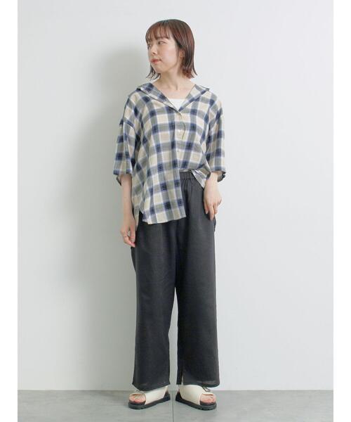 SM2（エスエムツー）の「[接触冷感]裾スリットテーパードパンツ（その他パンツ・レディース・イエロー/ブラウン/ベージュ/ブラック・M/L）」の8枚目の写真