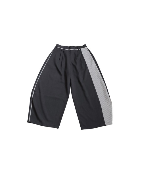 antiqua(アンティカ)の「ワイドカーブデザインパンツ(その他パンツ・レディース・ブラック/グレー・LARGE/MEDIUM)」の15枚目の写真