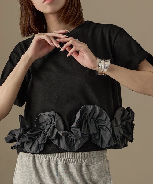Fashion Letter（ファッションレター）の「タフタフリルヘム ワイドTシャツ（Tシャツ/カットソー・レディース・ホワイト系その他/ライトブルー/ホワイト×ブラック/ブラック系その他/チャコールグレー・M）」の4枚目の写真