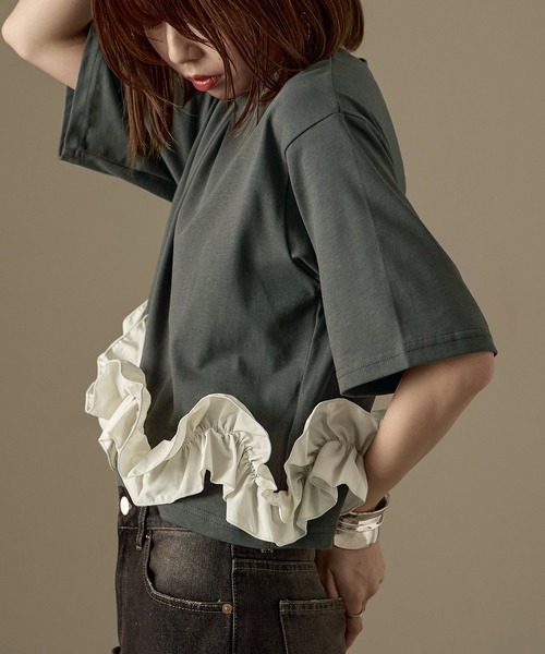 Fashion Letter（ファッションレター）の「タフタフリルヘム ワイドTシャツ（Tシャツ/カットソー・レディース・ホワイト系その他/ライトブルー/ホワイト×ブラック/ブラック系その他/チャコールグレー・M）」の5枚目の写真