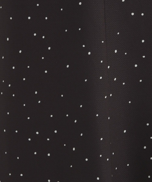 Andemiu（アンデミュウ）の「アソートフレアスカート577880（スカート・レディース・ブラック/ホワイト/グレー/ネイビー・MEDIUM/SMALL）」の18枚目の写真