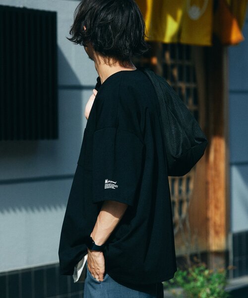 Russell Athletic（ラッセルアスレティック）の「吸水速乾 RUSSELL ATHLETIC 別注 Dri-Power(R) ベースボールシャツ（シャツ/ブラウス・メンズ・チャコールグレー/ブラック/ライトブルー・MEDIUM/LARGE）」の8枚目の写真