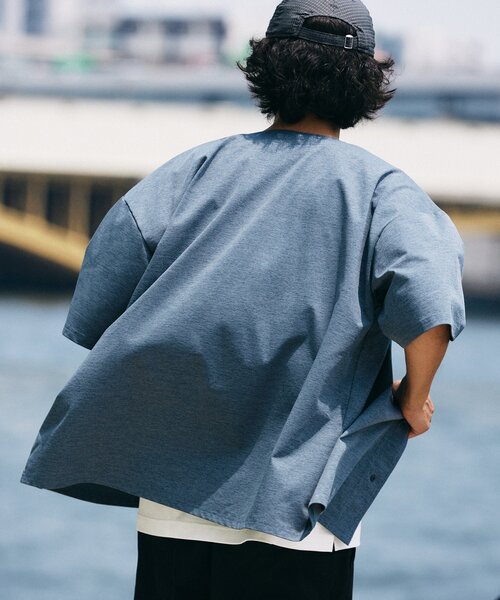 Russell Athletic（ラッセルアスレティック）の「吸水速乾 RUSSELL ATHLETIC 別注 Dri-Power(R) ベースボールシャツ（シャツ/ブラウス・メンズ・チャコールグレー/ブラック/ライトブルー・MEDIUM/LARGE）」の20枚目の写真