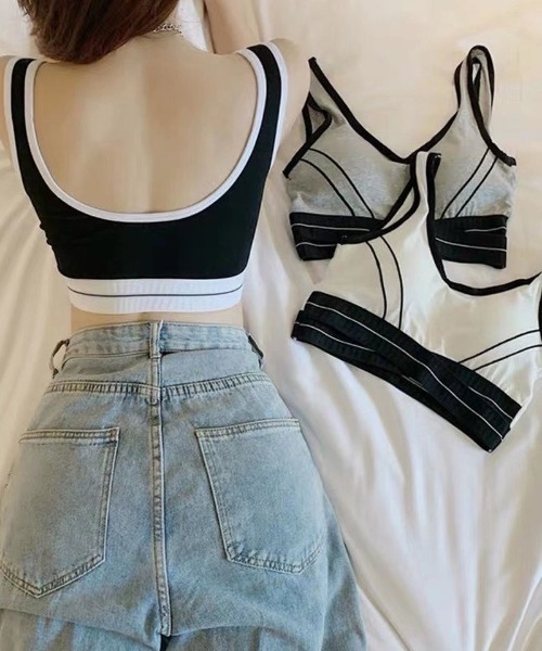 セール】夏服タンクトップ 胸パット付 へそ出し 重ね着風 切替