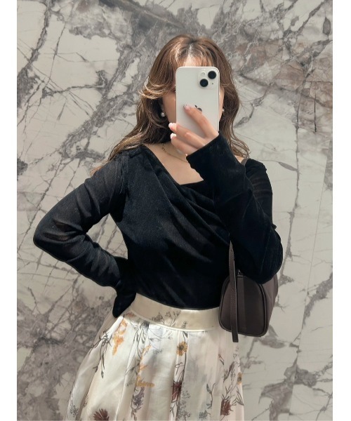 FRAY I.D デコルテタックフロッキーチュールトップス ブラック デコルテタックフロッキーチュールトップス（Tシャツ/カットソー