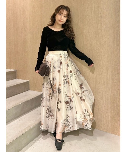 FRAY I.D デコルテタックフロッキーチュールトップス　ブラック デコルテタックフロッキーチュールトップス（FRAY I.D）｜ルミネ