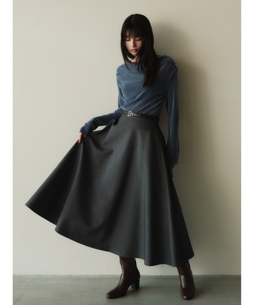 FRAY I.D デコルテタックフロッキーチュールトップス ブラック デコルテタックフロッキーチュールトップス（カットソー/Tシャツ