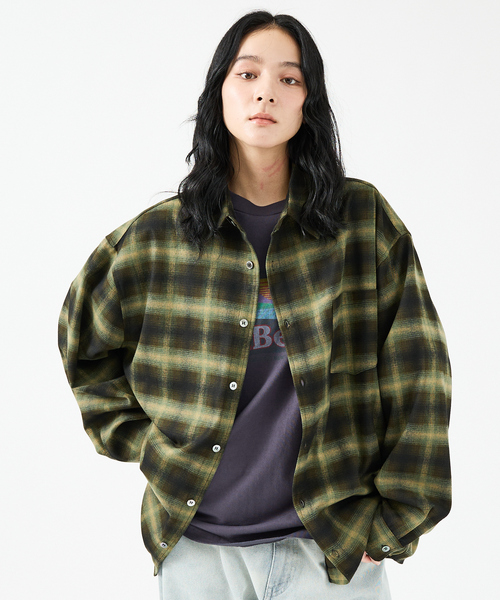Revo.(レボ)の「【Revo.レボ】 オンブレーチェックシャツ/ルーズフィット /セットアップ/ユニセックス(シャツ/ブラウス・メンズ・パープル/ブラウン/ブルー/グリーン・M/L)」の2枚目の写真