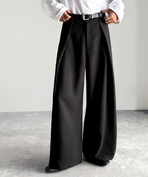 セール】インタックワイドフレアスラックス／In-Tuck Design Wide