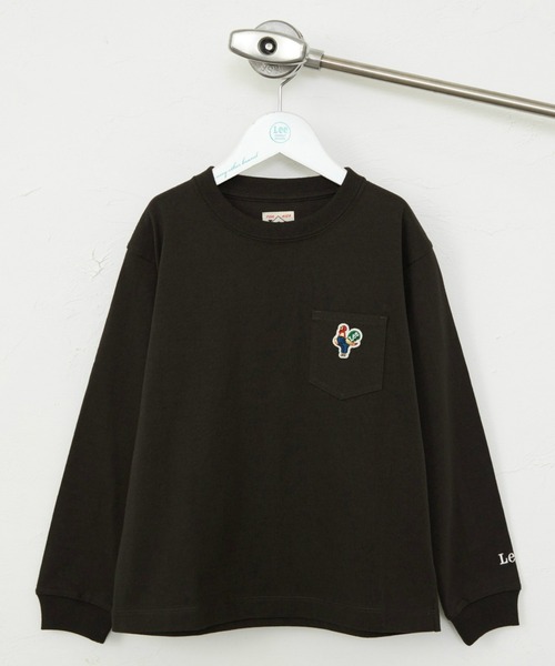 Lee(リー)の「Lee/リー【110-150cm】キッズ ワッペンポケット長袖Tシャツ/ロンT/長袖Tシャツ(Tシャツ/カットソー・キッズ・チャコール/レッド/グリーン・110/120/130/150/140)」の2枚目の写真