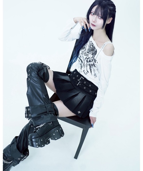 REFLEM(レフレム)の「『REFLEM/レフレム』ジップベルトオフショルL/S Tee/ロングスリーブカットソー(Tシャツ/カットソー・レディース・ホワイト/ブラック・L/M)」の13枚目の写真